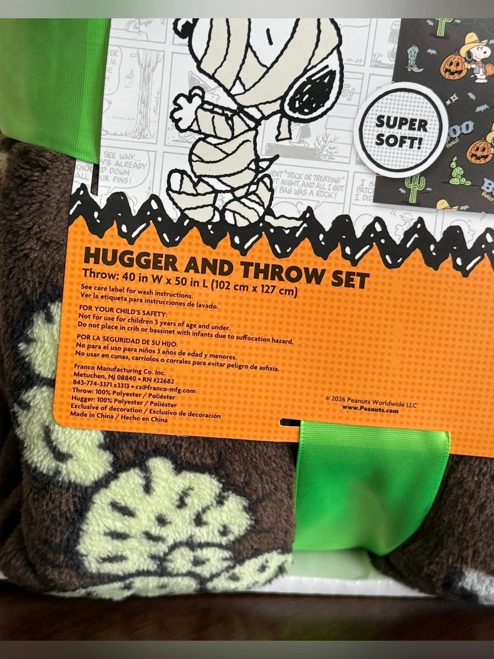 Peanuts Halloween 2026 Scarecrow Snoopy Pillow and Throw Blanket Set - New w/Tag
